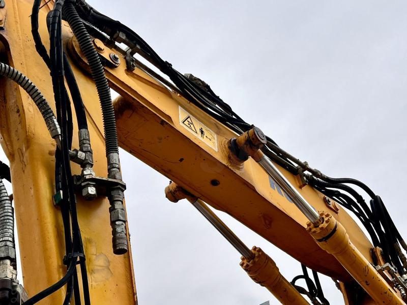 KOMATSU pw110r-1 pelle a pneus 12t_8