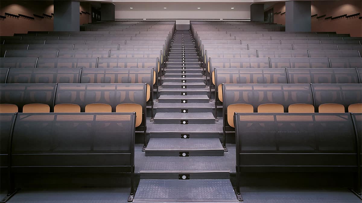 Siège d'amphithéâtre avec table modulable en rangée droite pour les universités, salles de formation - Q3000 - ATOMA_8