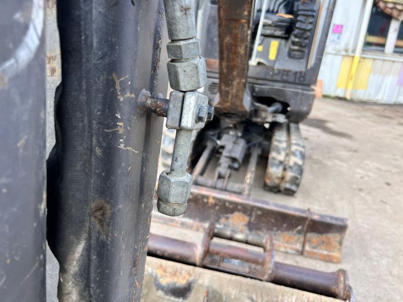 Volvo EC18C Mini pelle 1,8T_8