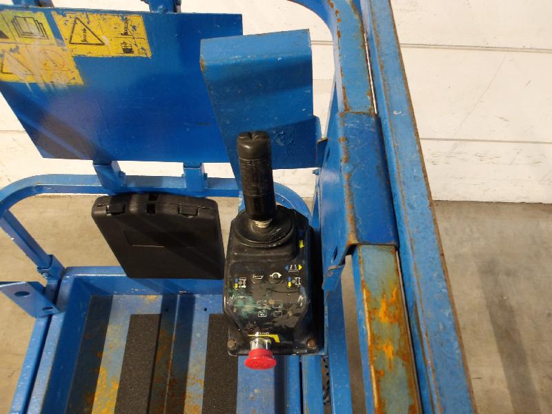 Nacelle ciseaux GENIE gs2032 occasion_8