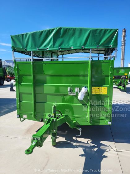 Bétaillère Pronar T046 - caisse de chargement avec ridelles en contreplaqué vissées et équipements robustes_8