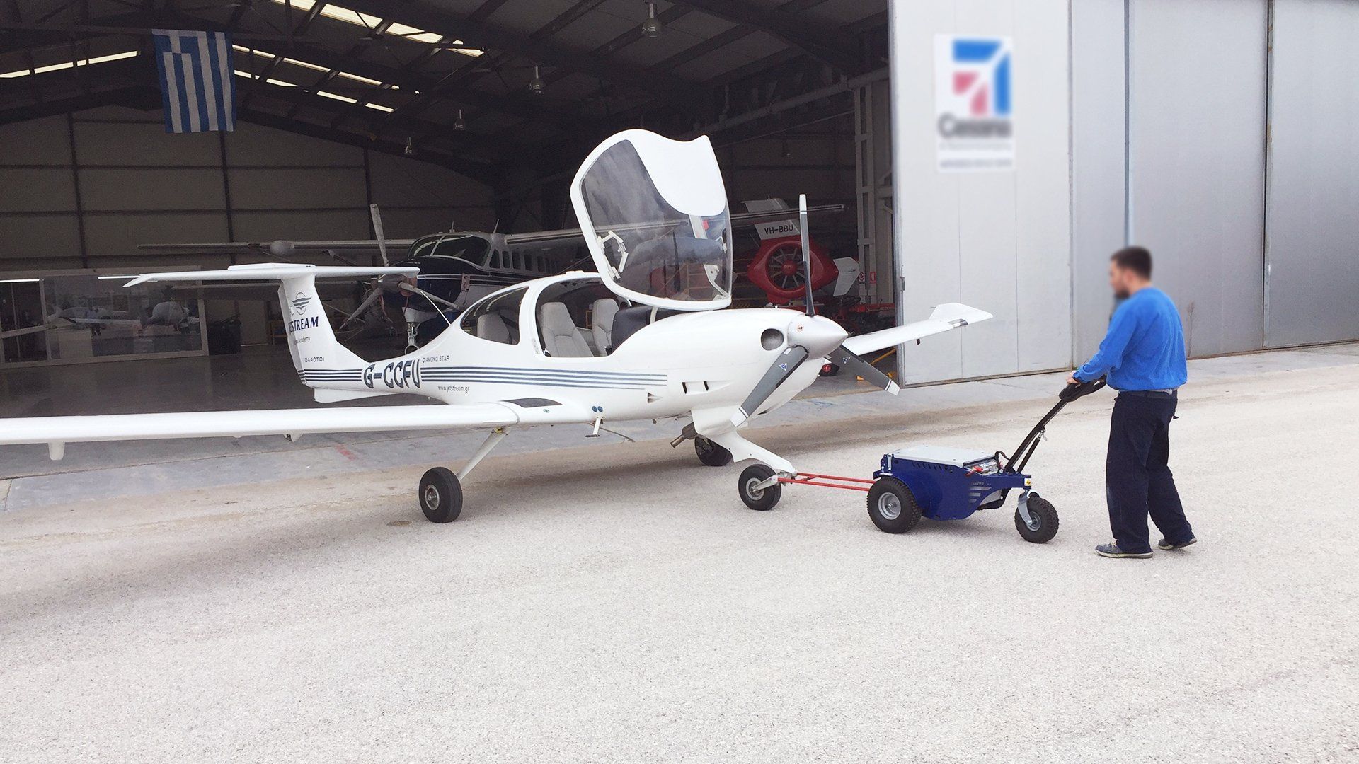 M9 - tracteur logistique - zallys - capacité de charge 3000 kg_8