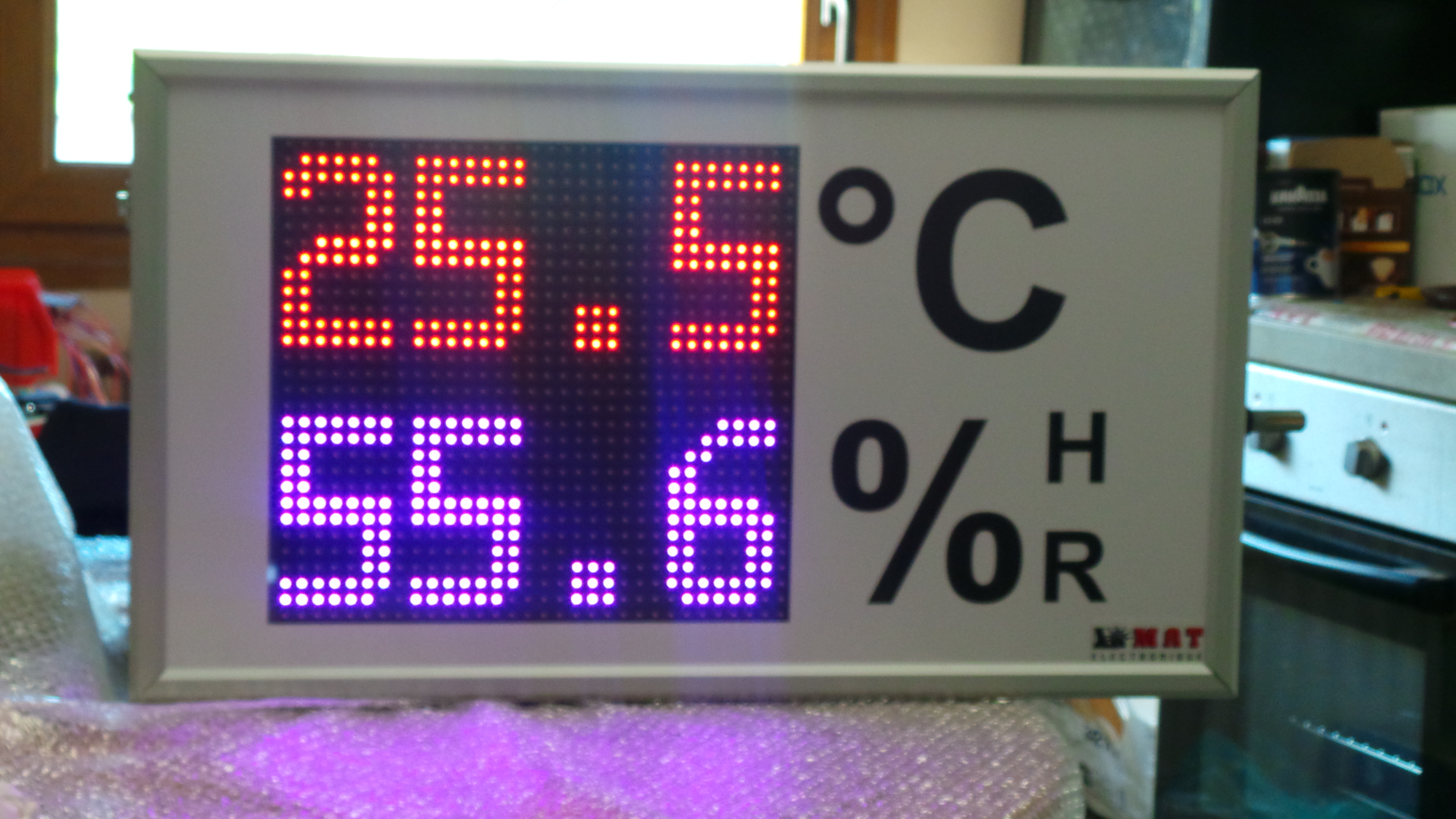 Afficheur lumineux LED pour afficher heure, date, température(s), chronomètre - MHD - MHDC - MHDT et MHD2T_8