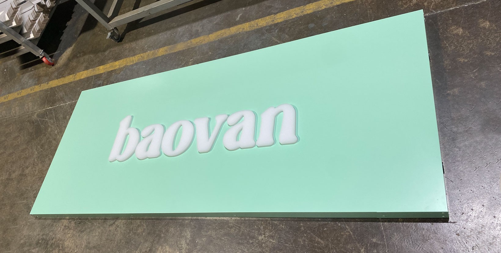 Caisson lumineux en dibond - Éclairage LED - Personnalisable avec logo ou design_8