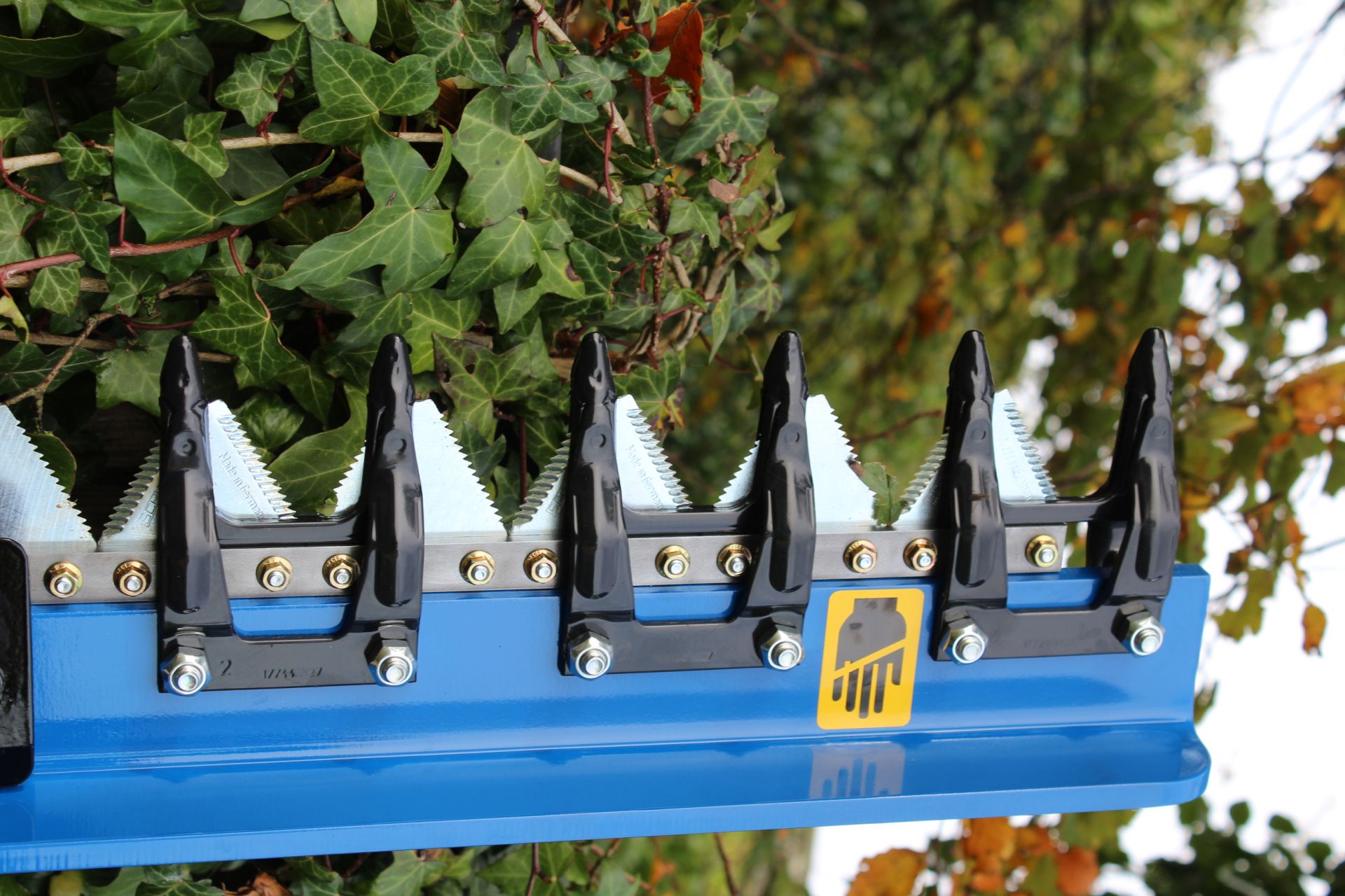 Outil HC150 robuste pour mini-pelles jusqu'à 8 tonnes