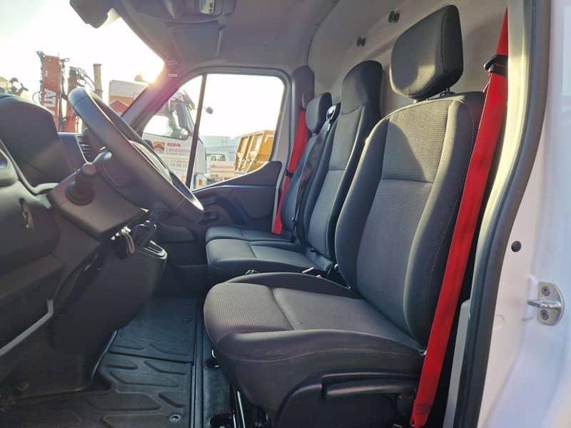 RENAULT MASTER L2H2 150 ch - Utilitaire occasion - 61 000 km - Mise en circulation 06/2024_8