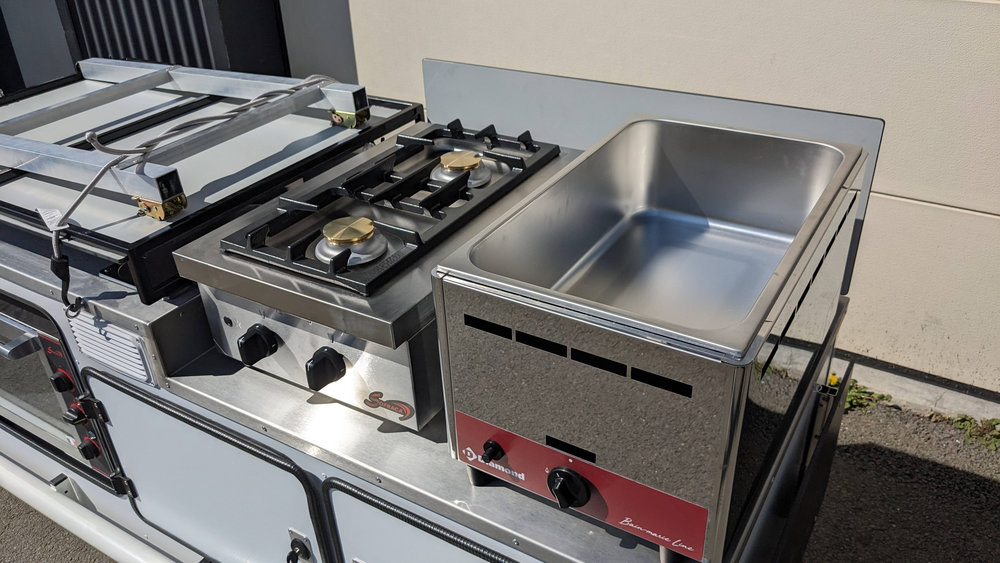 Cuisine mobile polyvalent et durable pour des ateliers de cuisine pédagogiques ou des prestations de cuisine de rue_8