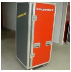 Flight-cases baies et consoles : une solution mobile parfaitement protégée pour vos installations techniques_8
