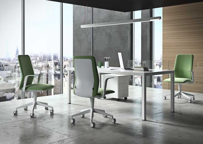 Fauteuil ergonomique avec appui-têtes  réglables, accoudoirs ajustables et un rembourrage confortable pour usage quotidien intensif_8