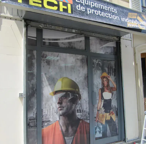 Impression grand format sur vitrine pour publiciser votre offre à large échelle - Art & Com_8