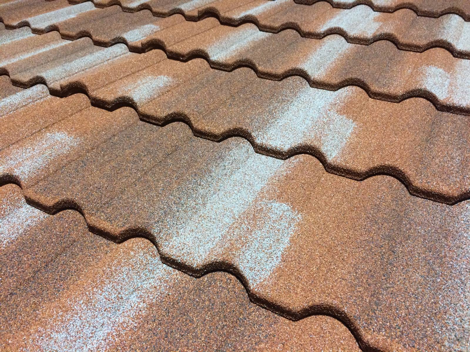 Tuile métallique modèle galbé double romane - Résistant aux charges de neige, de glace - GERARD® MILANO_8