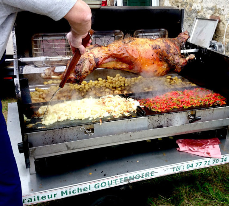 Tournebroche prestige de mobigrill :  l'alliance parfaite entre tourne broche et plancha_8