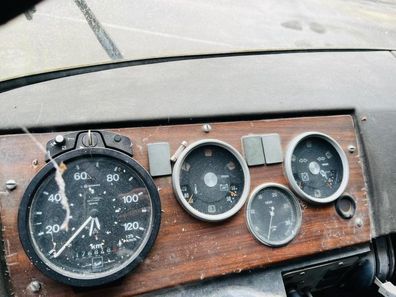 Berliet GR10 Camion grue PTAC15T_8