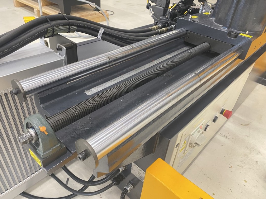 Cintreuse double têtes CSM - F - Compacte, rigide et haute qualité de cintrage_8