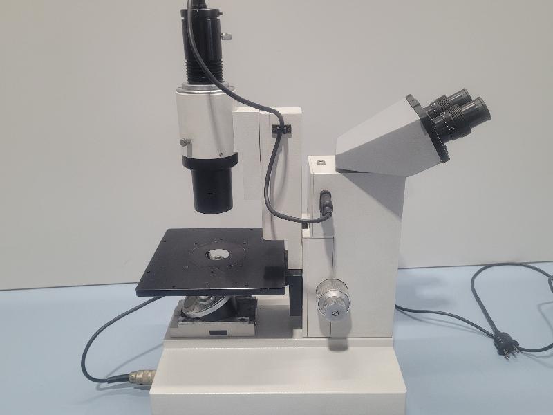 Microscope inversé Leitz Diavert pour pièces détachées_8