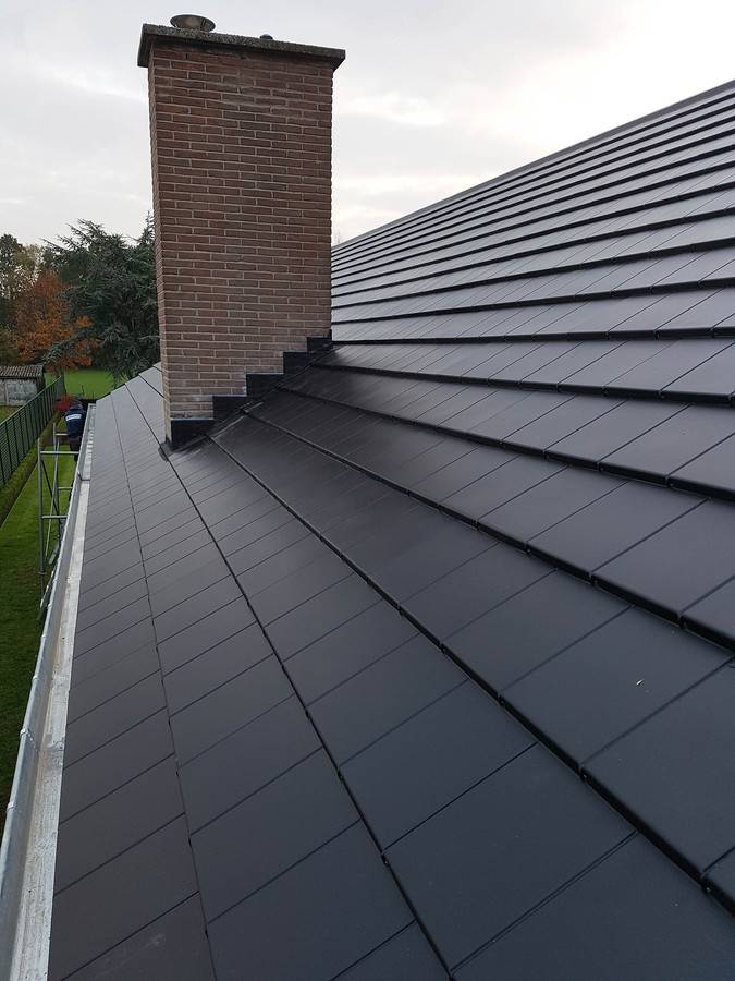 Tuile en acier rectangulaire pour toiture - METROTILE® Thermolaqué QUBE ACOUSTIC - Design moderne et isolation phonique_8