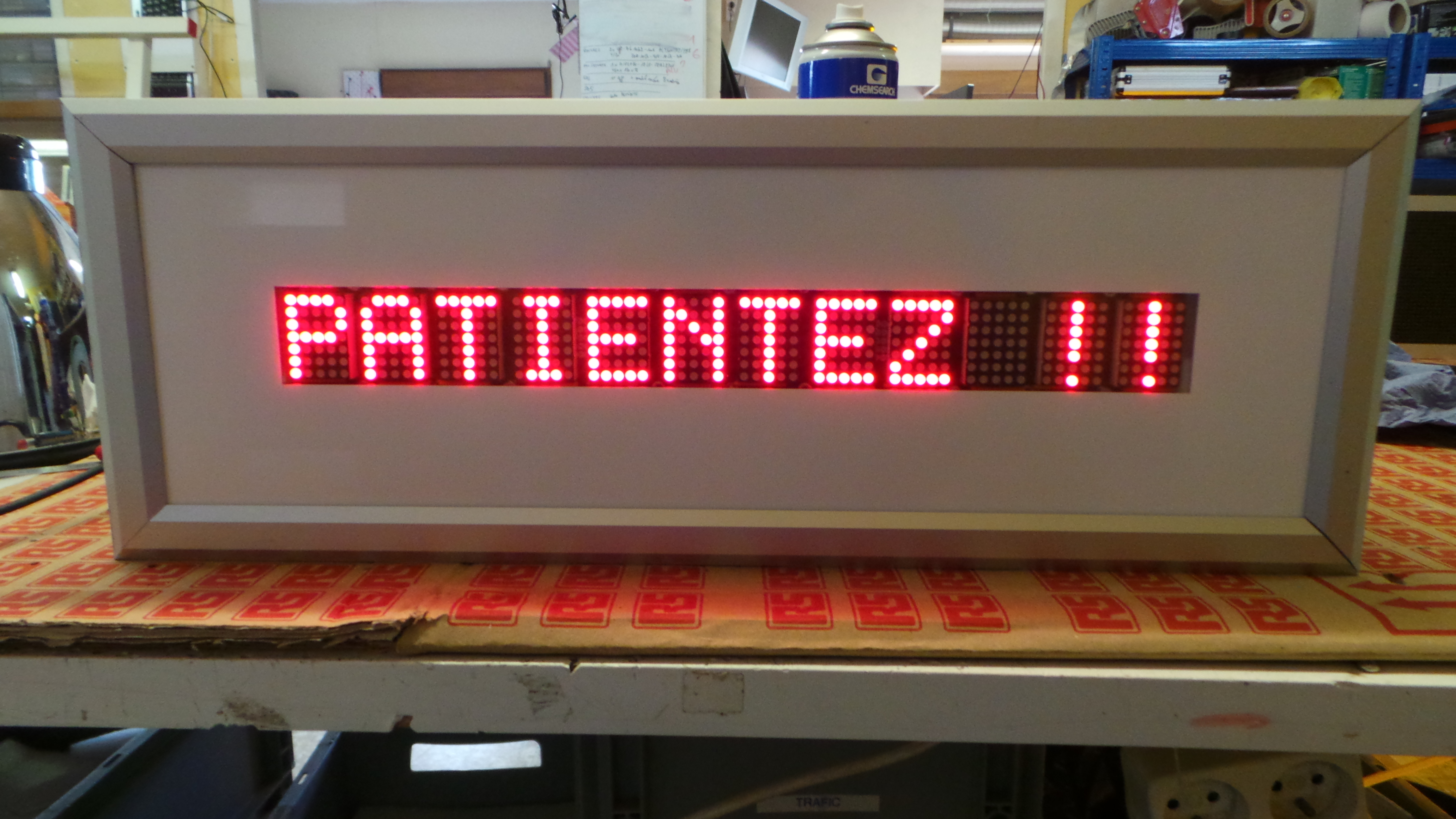 Afficheur industrielle multi-caractères alphanumériques, multi-lignes idéal pour le ligne de production, atelier... - Série AIML - AIMLBC - AIML3C - AIML7C_8