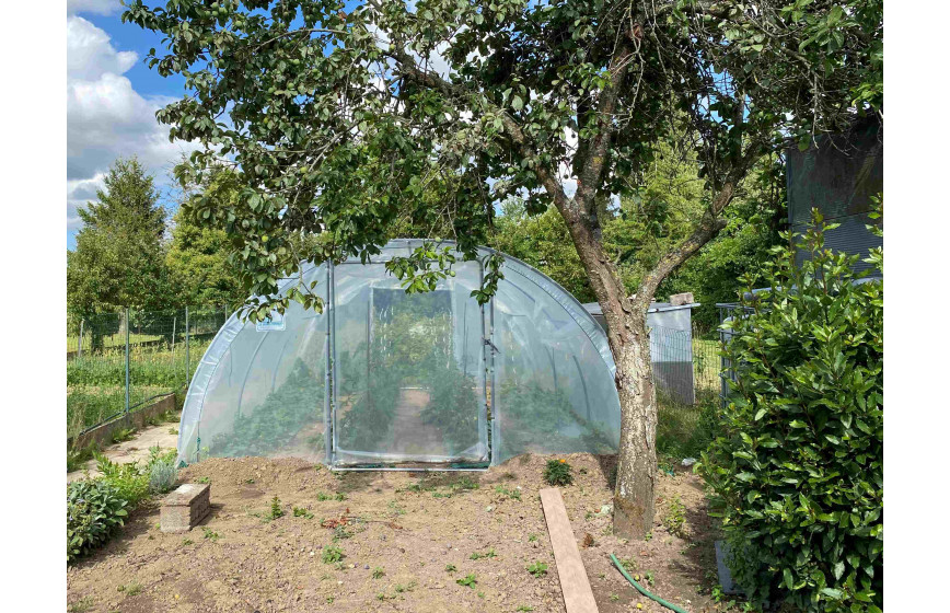 Serre pour légumes à deux portes pivotantes pour une aération naturelle et une accessibilité optimale - Largeur 6m - ABRI LEGUMES_8