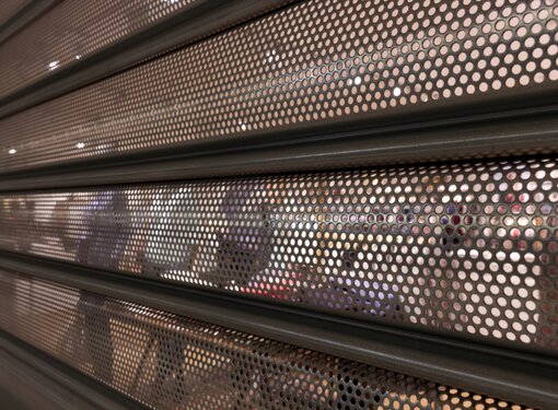 Grille à enroulement et rideaux métalliques - Lames aluminium, acier ou polycarbonate - Modèles variés_8