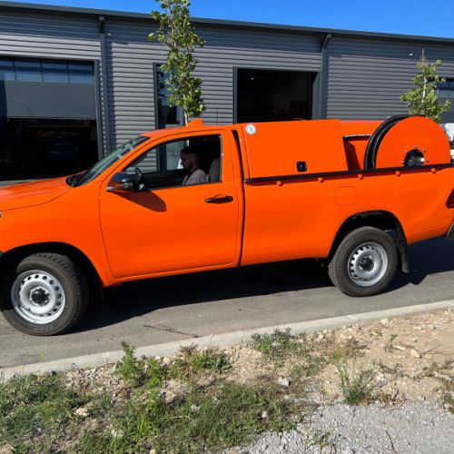 Hydrocureur combiné 4x4 Toyota Hilux - Assainissement, débouchage et nettoyage des réseaux d'égouts - Débit de 90 L/min à 175 bars, à 37 L/min à 400 bars_8