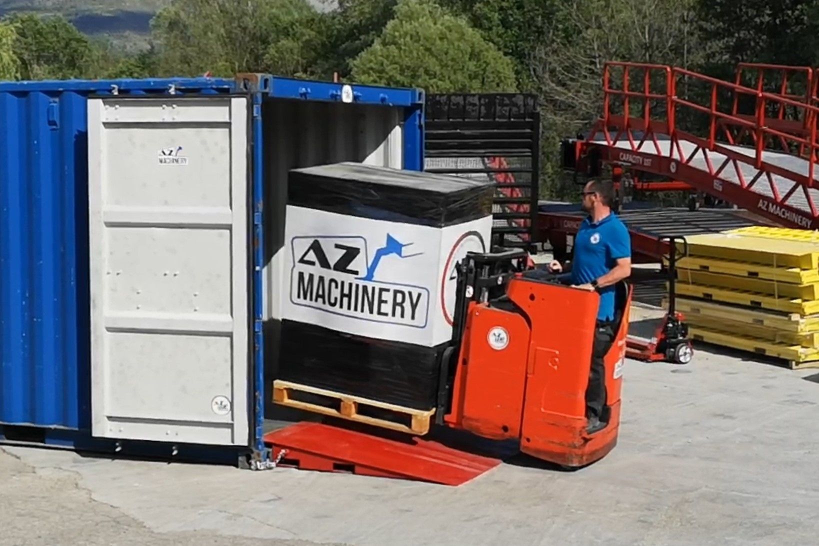 Rampe d'accès galvanisée à chaud pour conteneur au sol - Capacité 8T - AZ Ramp Hcry-08 GAV_8