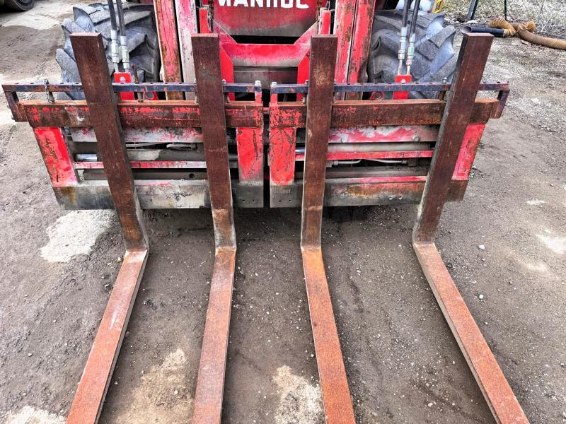 Manitou MC 40 CP Chariot élévateur 4T tout-terrain_8
