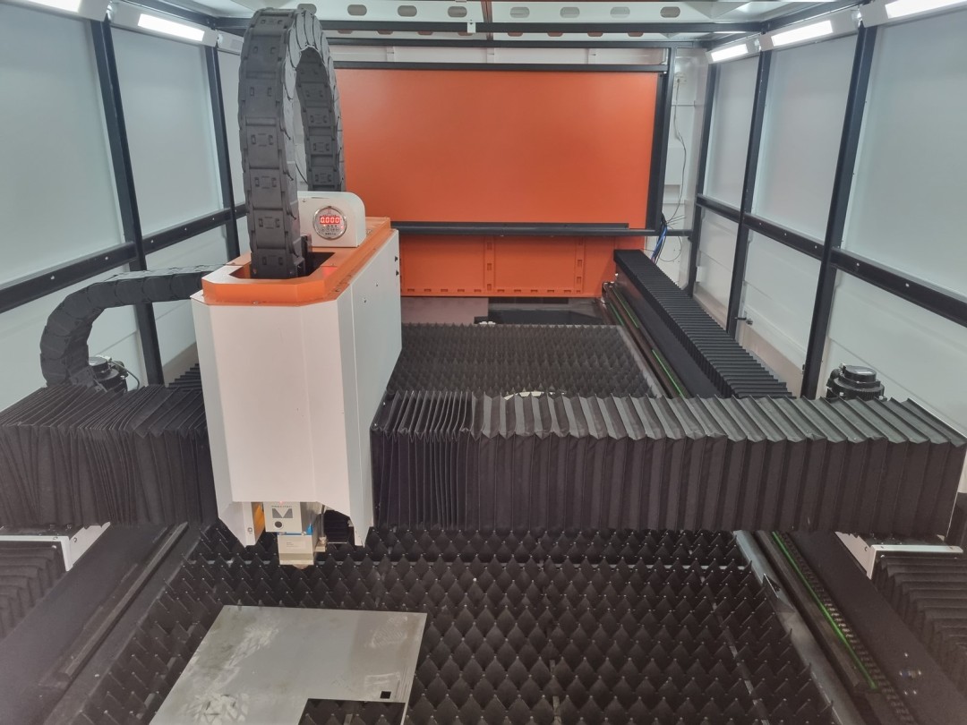 Table de découpe laser fibre ADFORM - LTO 1530 - Format 1500x3000mm - Source Nlight 3kW - Découpe jusqu'à 18mm acier_8