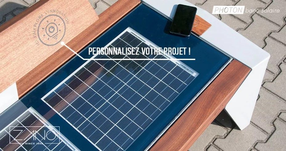 Mobilier urbain innovant avec panneaux photovoltaïques et ports USB