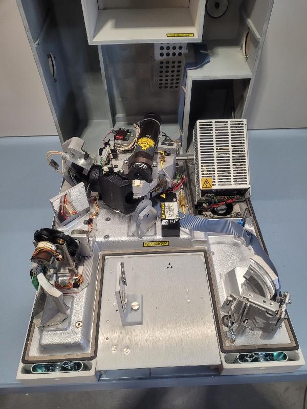 Spectromètre PerkinElmer Spectrum One FT-IR_8