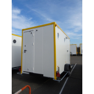 Roulotte de chantier compacte et fonctionnelle pour 4 personnes