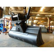 Accessoire inclinable pour engins TP de 2 à 45 tonnes