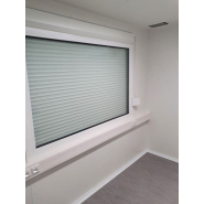 Bureau préfabriqué modulaire adapté pour espaces de vente et chantiers