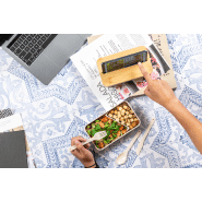 Lunch box en plastique PP - couvercle en bambou avec support téléphone - 2 compartiments de 700 ml avec couverts inclus_8