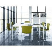 Chaise empilable SLAM - Polypro, bois ou tapissée - Design intemporel et accessoires fonctionnels_8