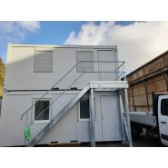 Bâtiment préfabriqué avec ventilation intégrée