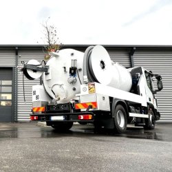 Combiné hydrocureur 12T - Débouchages grandes capacités et pompage de fosses - De 90L/min à 175 bars, à 37L/min à 400 bars - Cuve 7000L