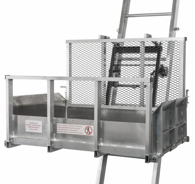 Monte-matériaux de chantier