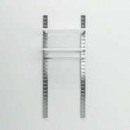 Élément de départ Zetawall chrome 2 tablettes blanc + 1 penderie L90xH240cm Élément de départ Zetawall chrome 2 tablettes blanc + 1 penderie L90xH240cm